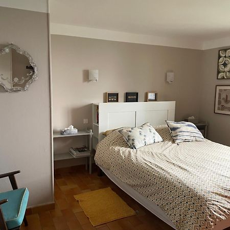 2 Appartements Calmes Фрежюс Экстерьер фото